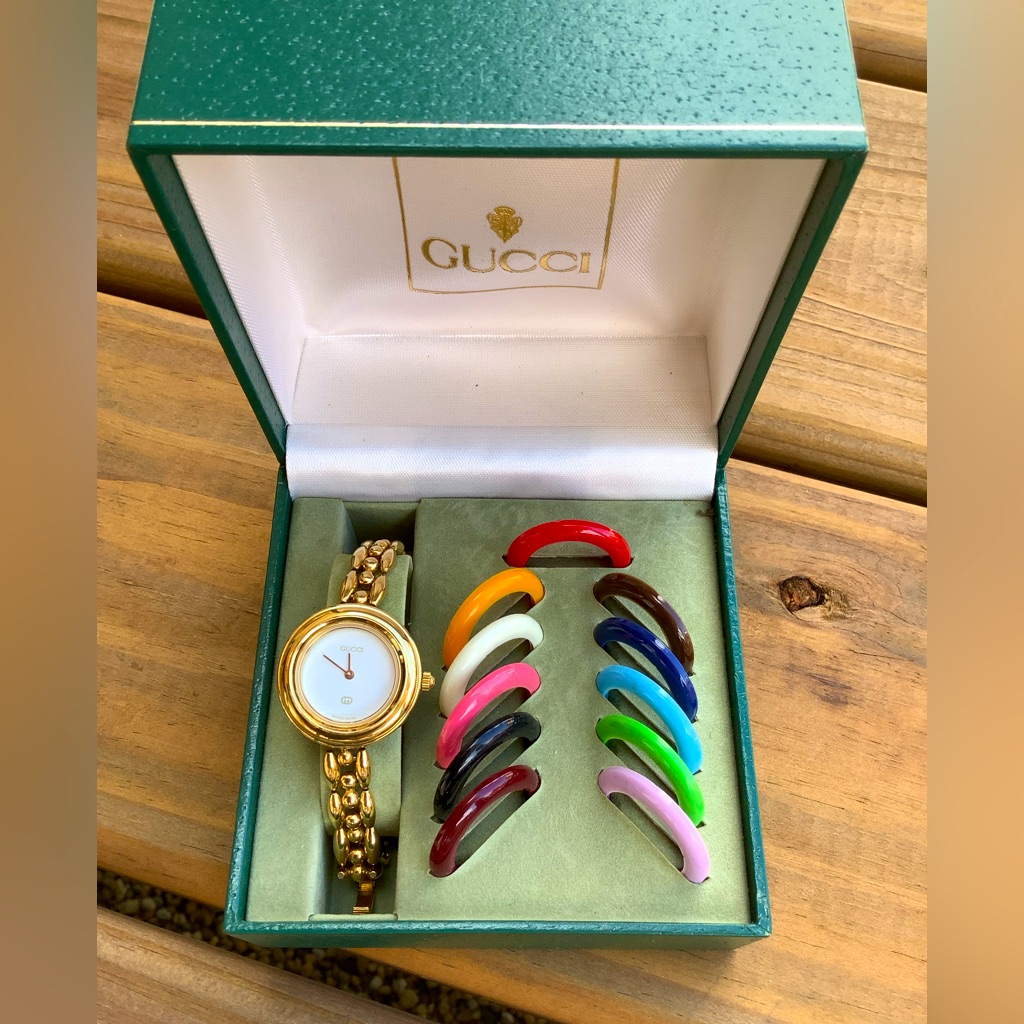 Ladies Gucci Interchangeable Bezels Watch